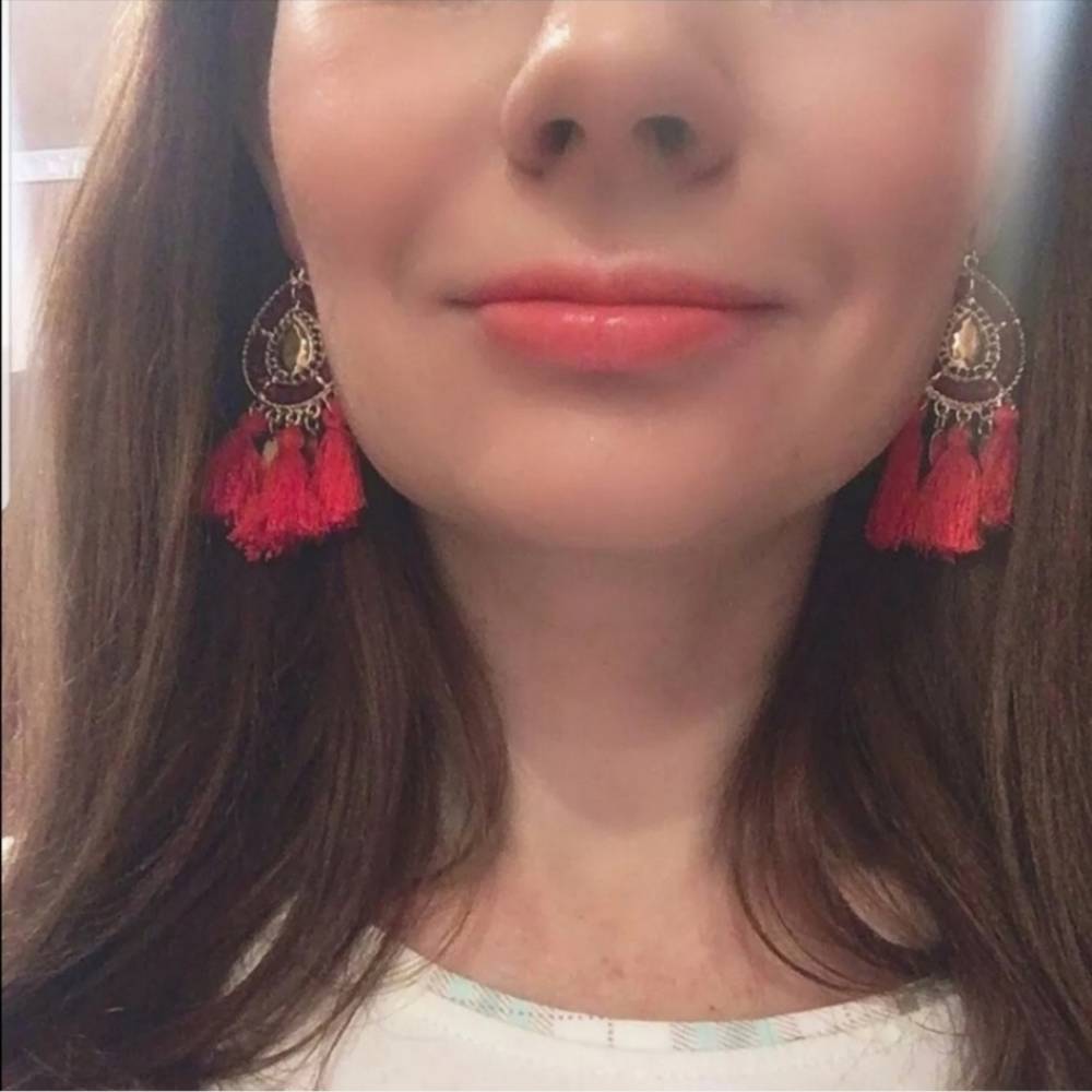 Clip On Earrings Tassel Fun Trendy - Picture 3 of 3